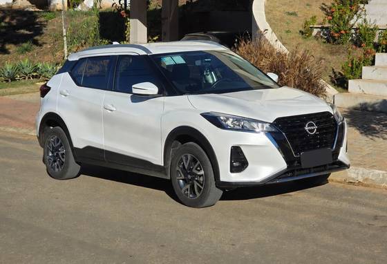 NISSAN KICKS 1.6 16V FLEXSTART SENSE XTRONIC NISSAN KICKS 1.6 16V FLEXSTART SENSE XTRONIC
